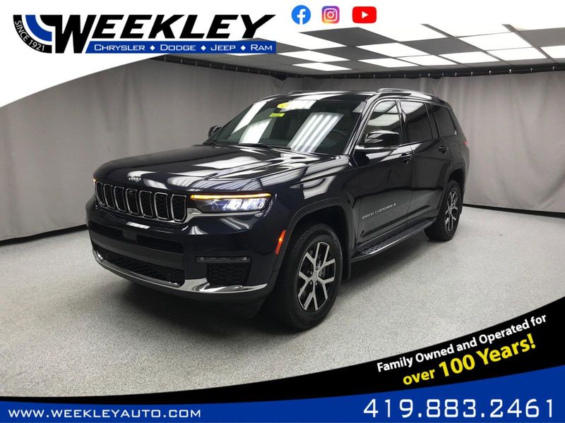 Used 2023 Jeep Grand Cherokee L LimitedImage 1