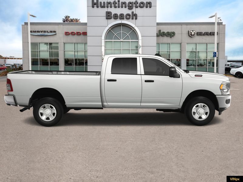 2023 RAM 2500 Tradesman Crew Cab 4x2 Long BoxImage 6