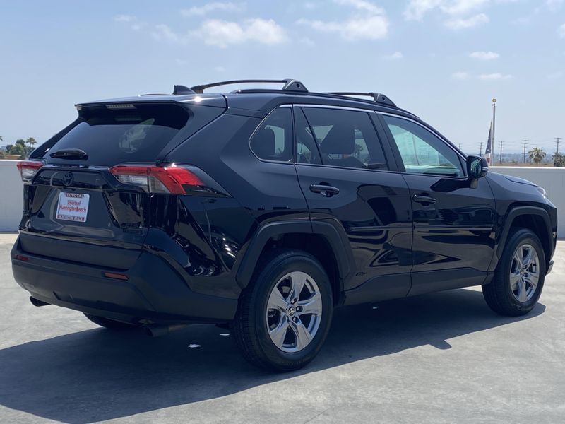 2024 Toyota RAV4 XLEImage 4