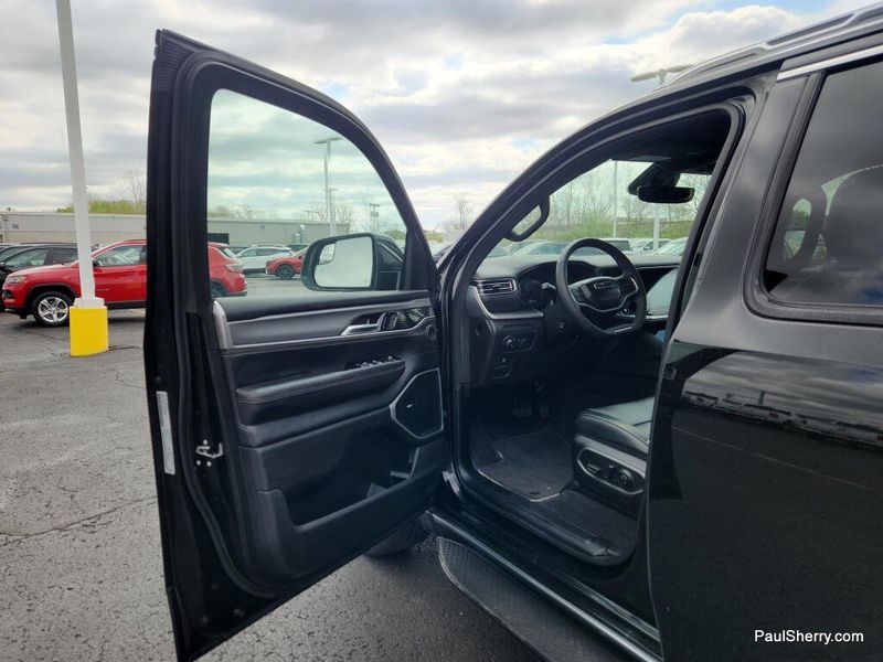 2025 Jeep Wagoneer Series I