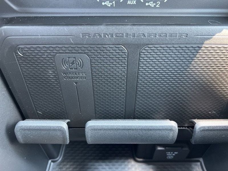 2025 RAM 1500 Big Horn Crew Cab 4x4 5