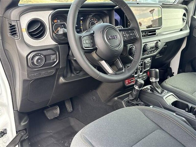 New 2026 Jeep Wrangler 4-door WillysImage 15