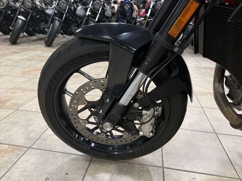 Used 2014 KTM 690 Duke ABS Image 20