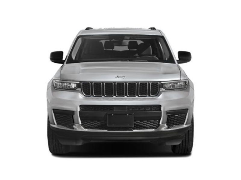 New 2025 Jeep Grand Cherokee L Summit 4x4Image 4