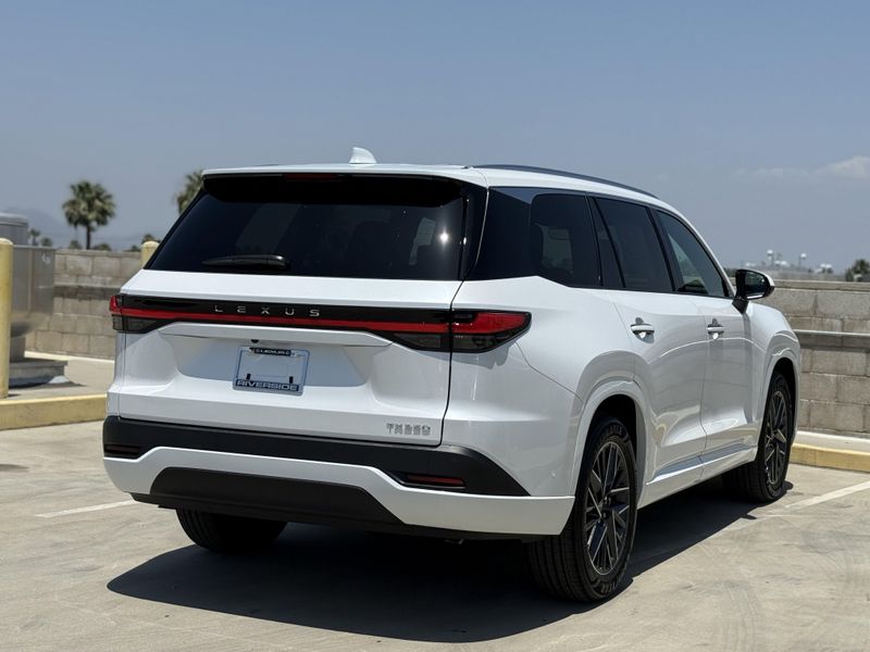 2025 LEXUS TX 350 PremiumImage 12