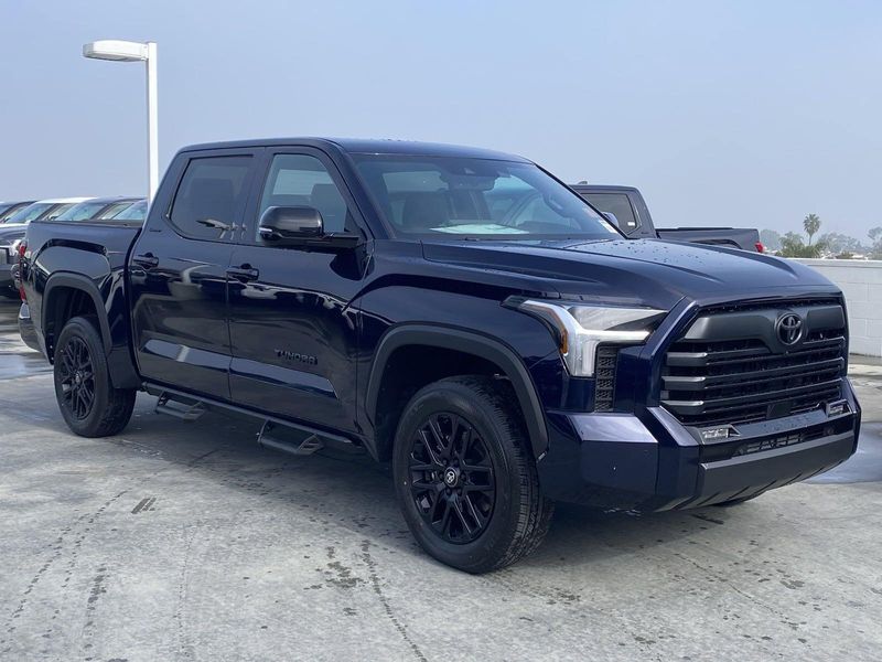 2025 Toyota Tundra LimitedImage 2