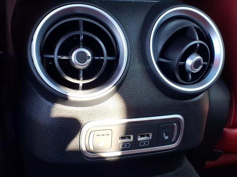 New 2025 Alfa Romeo Giulia RwdImage 11