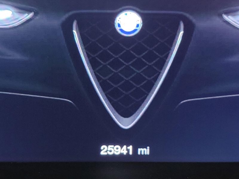 Used 2024 Alfa Romeo Stelvio Veloce AWD w/Sunrof/Activ AsstImage 35