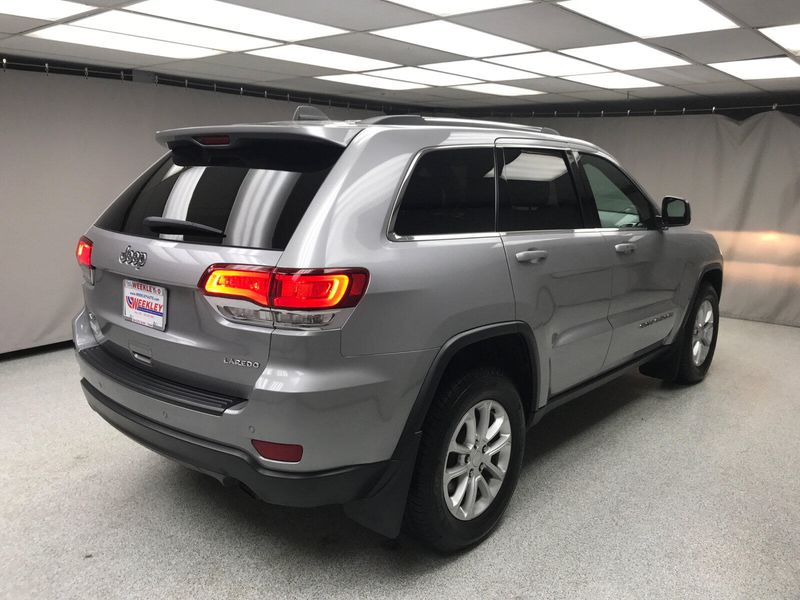 2021 Jeep Grand Cherokee Laredo XImage 18