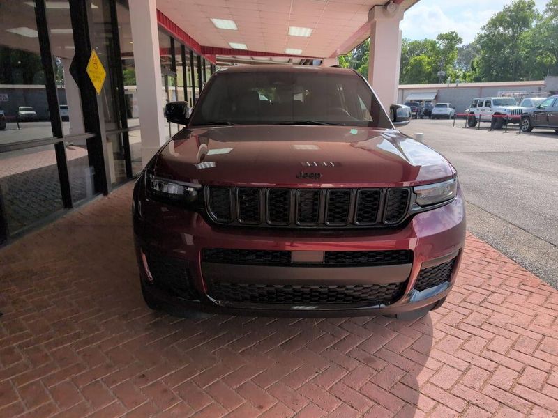 2024 Jeep Grand Cherokee L Altitude X 4x4Image 7