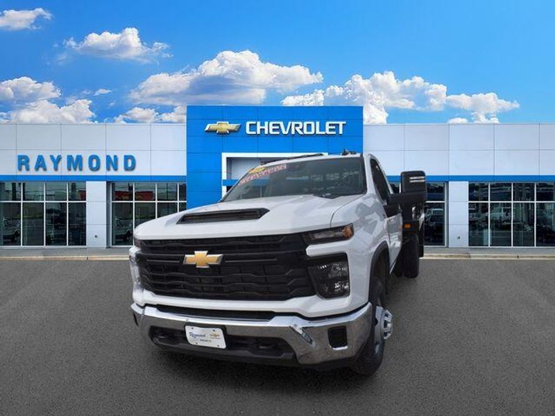 New 2026 Chevrolet Silverado 3500HD Work TruckImage 8