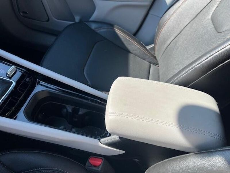 Used 2023 Jeep Compass LimitedImage 13