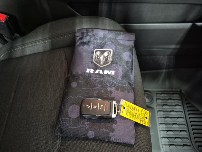2025 RAM 2500 Big Horn Crew Cab 4x4 6