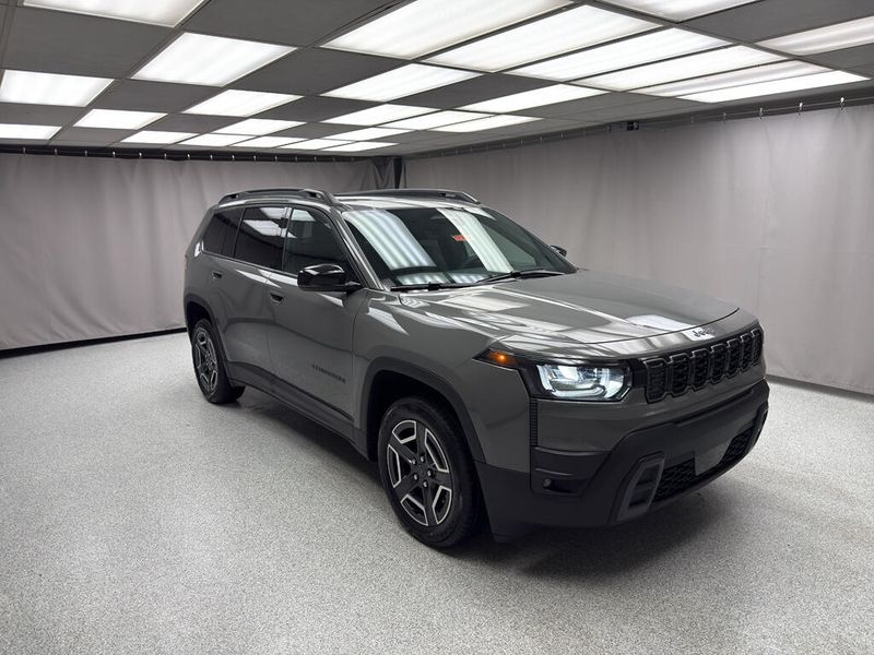 New 2026 Jeep Cherokee Limited 4x4Image 4