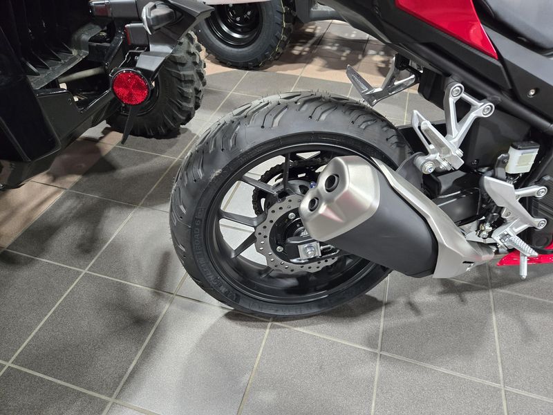 2025 Honda CBR500R ABS GRAND PRIX RED Image 16