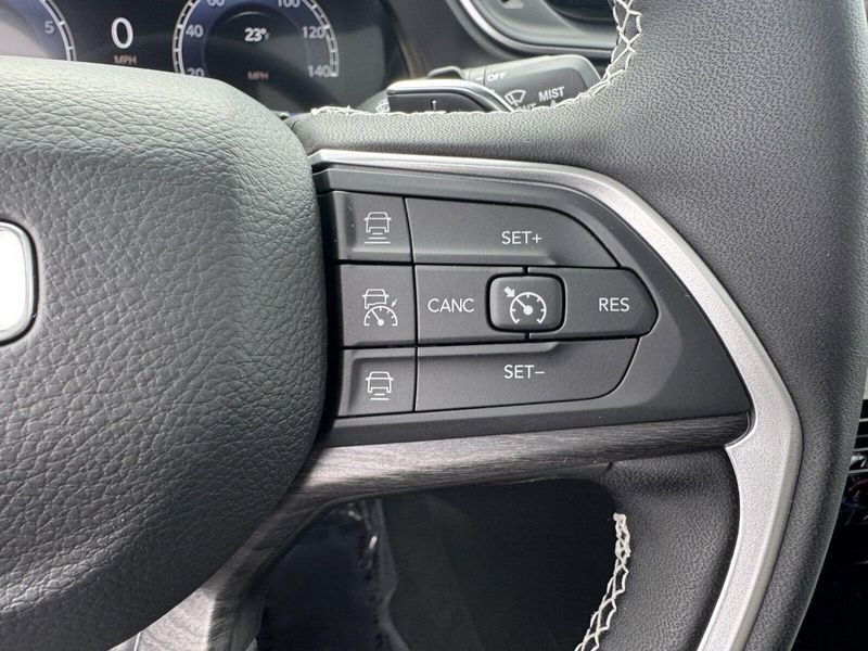 2025 Jeep Grand Cherokee L LimitedImage 22