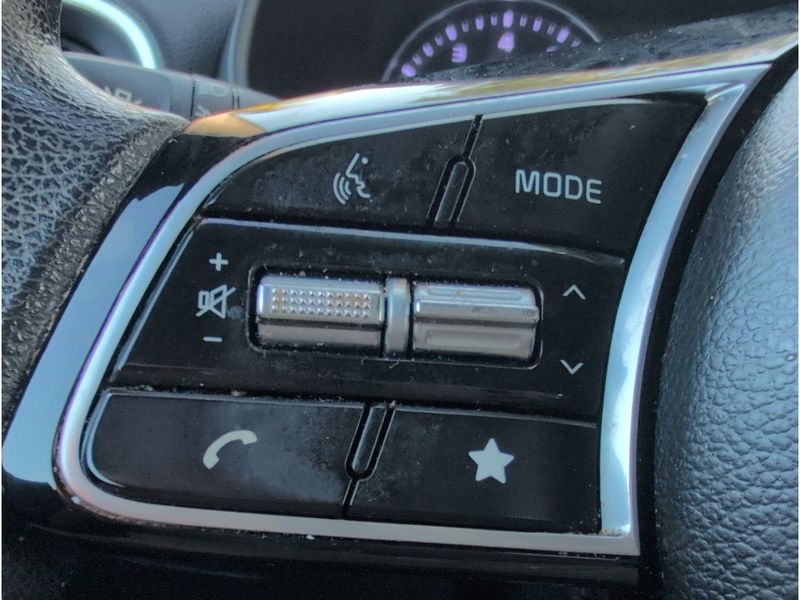Used 2023 Kia Forte LXSImage 23