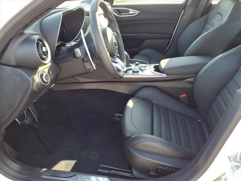 New 2026 Alfa Romeo GiuliaImage 14