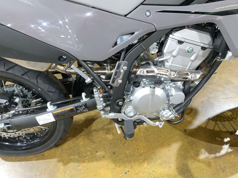 New 2025 Kawasaki KLX 300SM Image 18