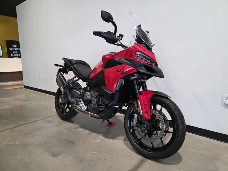 2025 Ducati Multistrada V2