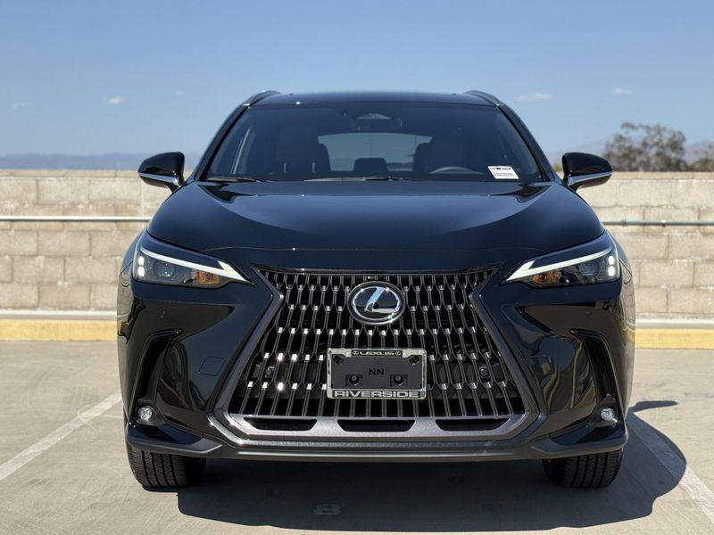 2025 Lexus NX 350h PremiumImage 6