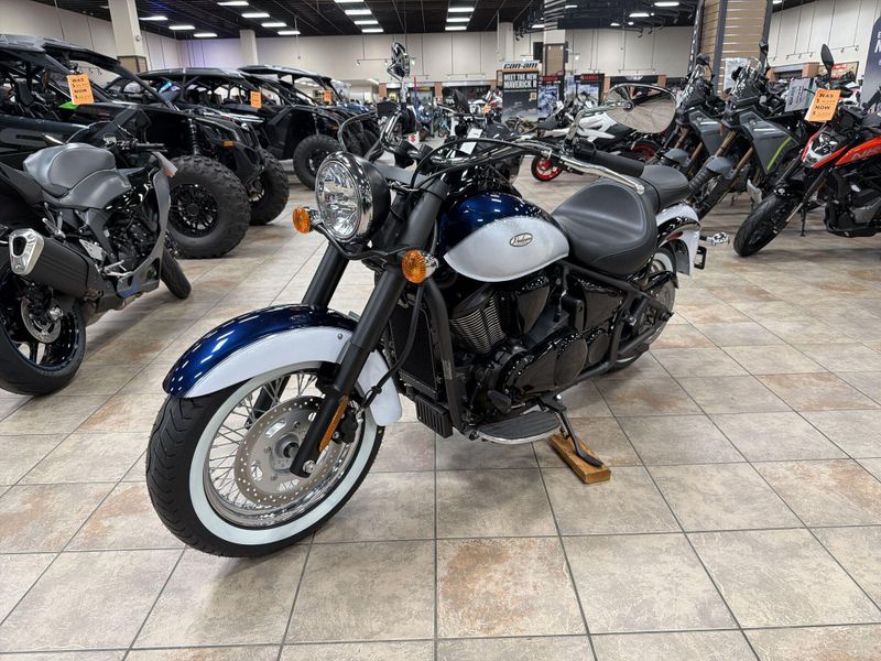 New 2026 Kawasaki VULCAN 900 CLASSIC Image 13