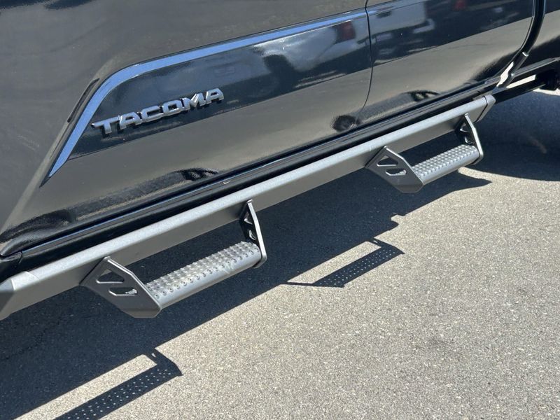 New 2025 Toyota Tacoma TRD SportImage 9