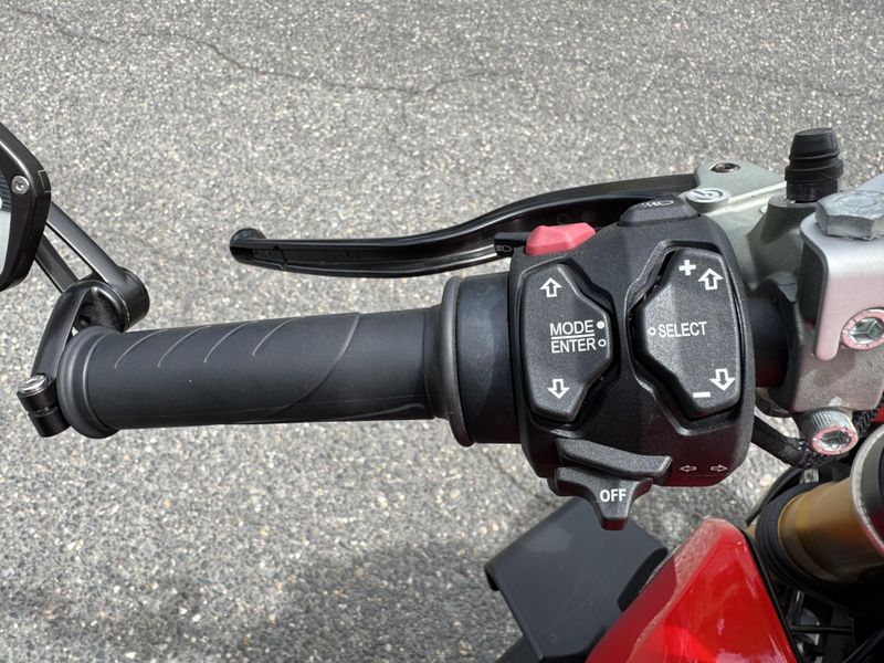 2021 Ducati Streetfighter V4 