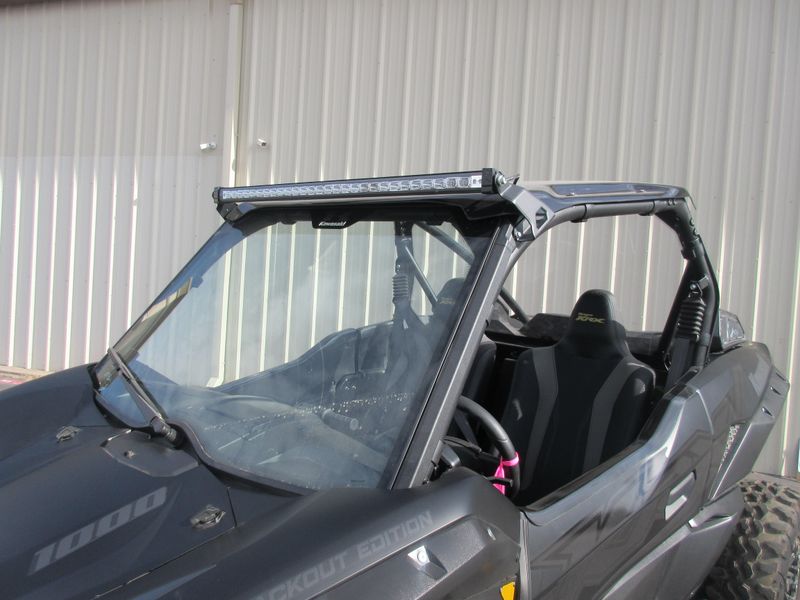 USED 2026 KAWASAKI TERYX KRX 1000 BLACKOUT EDITION Image 8