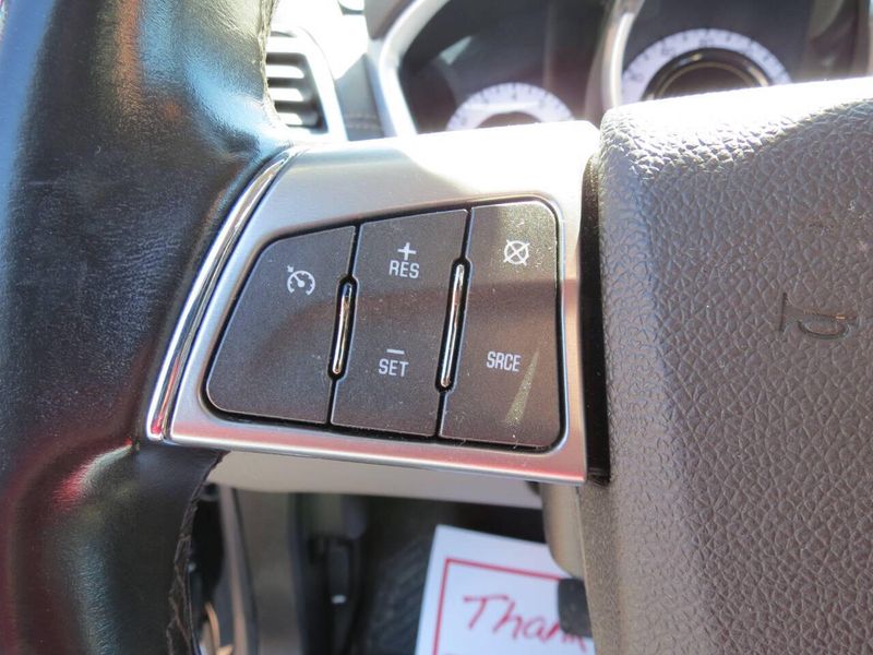 Used 2011 Cadillac SRX Premium Collection AWD 4dr SUVImage 14