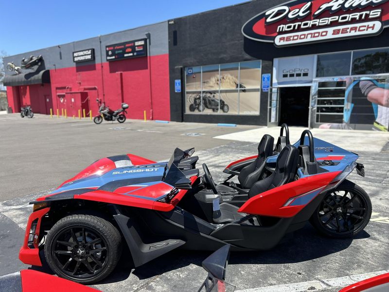 New 2025 Polaris SLINGSHOT SLR AUTODRIVE Image 11