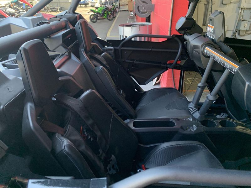 New 2025 Can-Am MAVERICK X3 MAX X RS TURBO RR SMART-SHOX Image 9