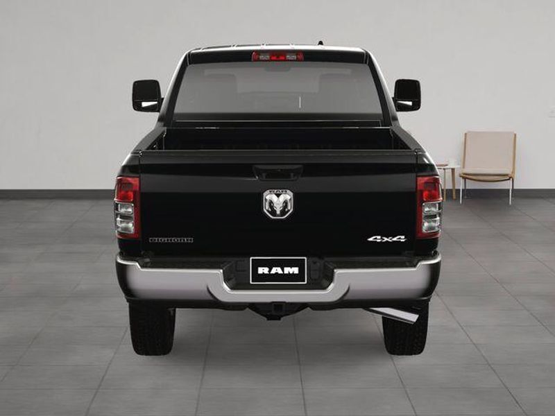 New 2023 RAM 2500 Big Horn Crew Cab 4x4 6