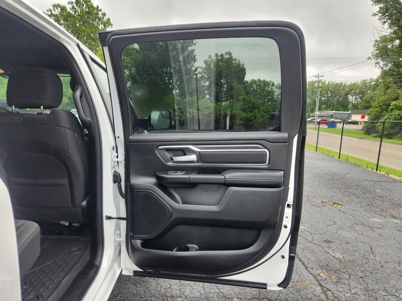 New 2026 RAM 1500 Big Horn Crew Cab 4x4 5'7' Box