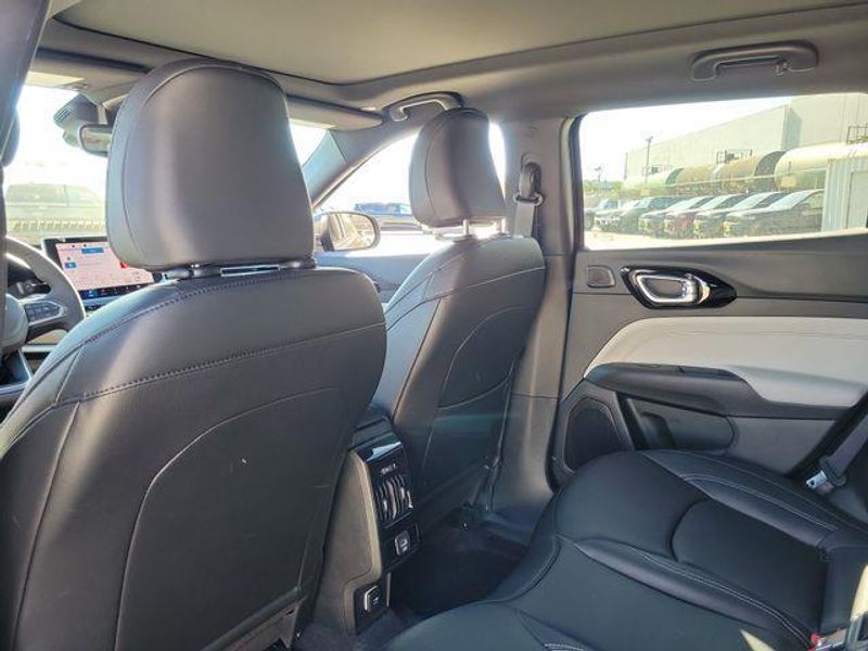New 2026 Jeep Compass Limited 4x4