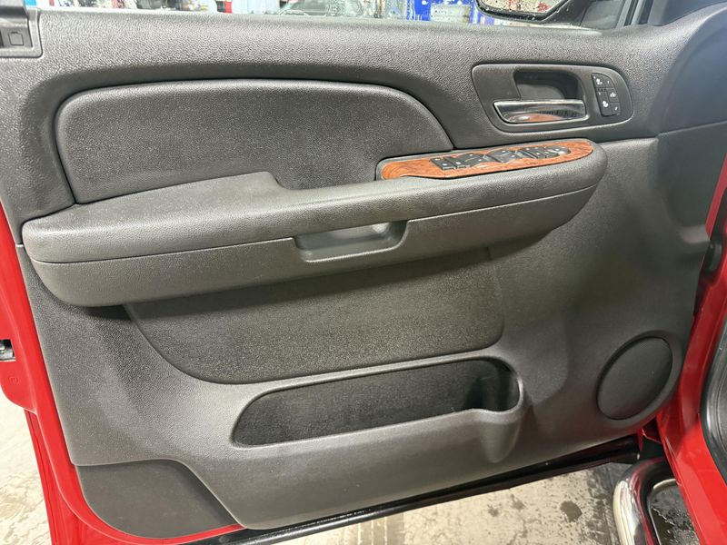 Used 2009 Chevrolet Silverado 1500 LTZImage 14