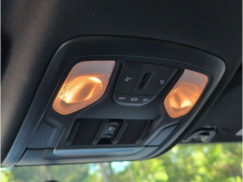 Used 2022 RAM 2500 TradesmanImage 30