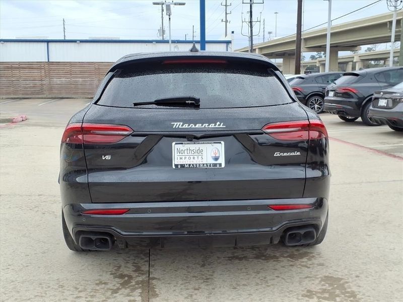 New 2026 Maserati Grecale ModenaImage 7