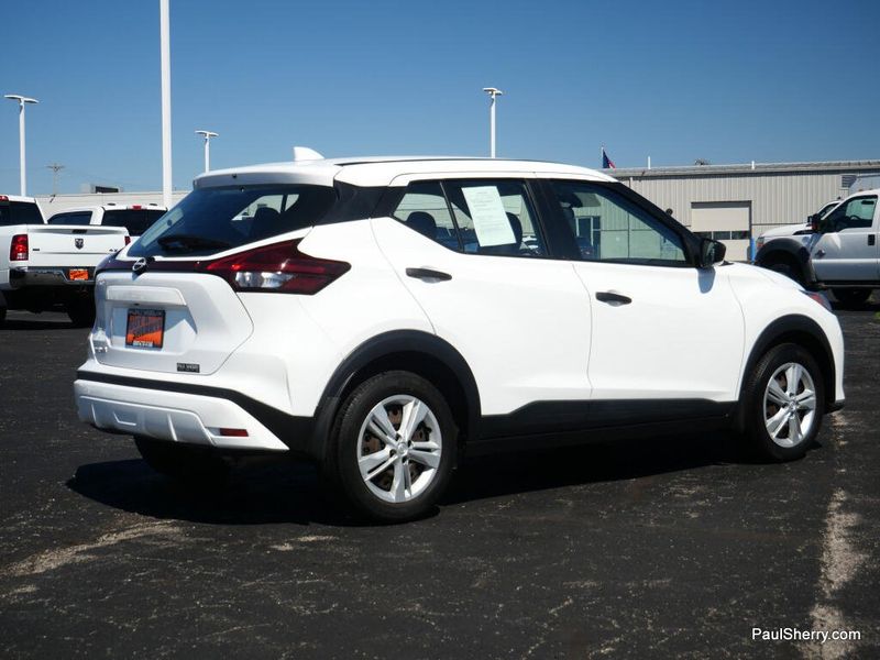 Used 2023 Nissan Kicks S