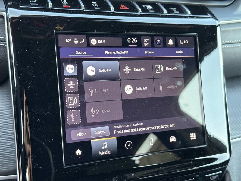 New 2026 Jeep Grand Cherokee Laredo X 4x2