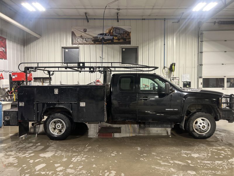 Used 2013 Chevrolet Silverado 3500HD LTImage 1