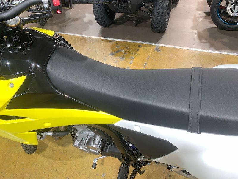 New 2025 Suzuki DR-Z4S Image 17