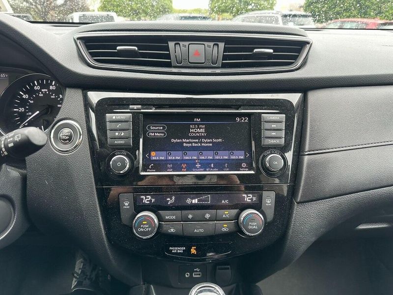 2018 Nissan Rogue SVImage 7