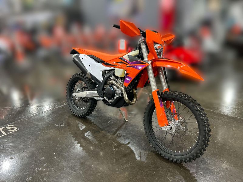 New 2024 KTM 500 XW-F Image 10