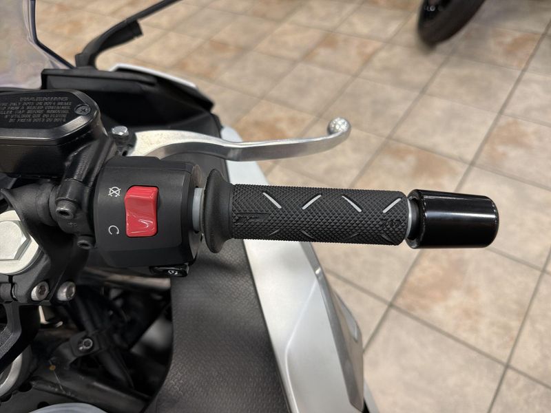 Used 2025 Kawasaki NINJA 500 Image 24