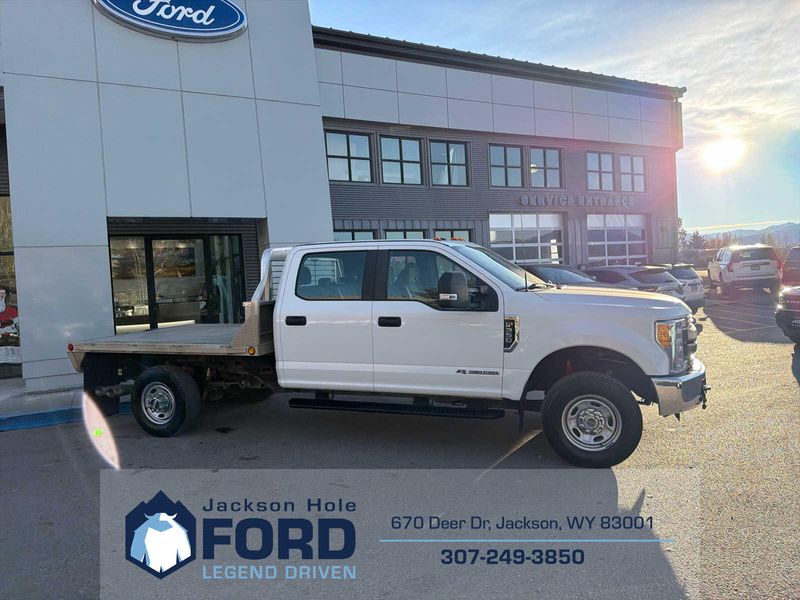 2017 Ford F-350 XL photo 4