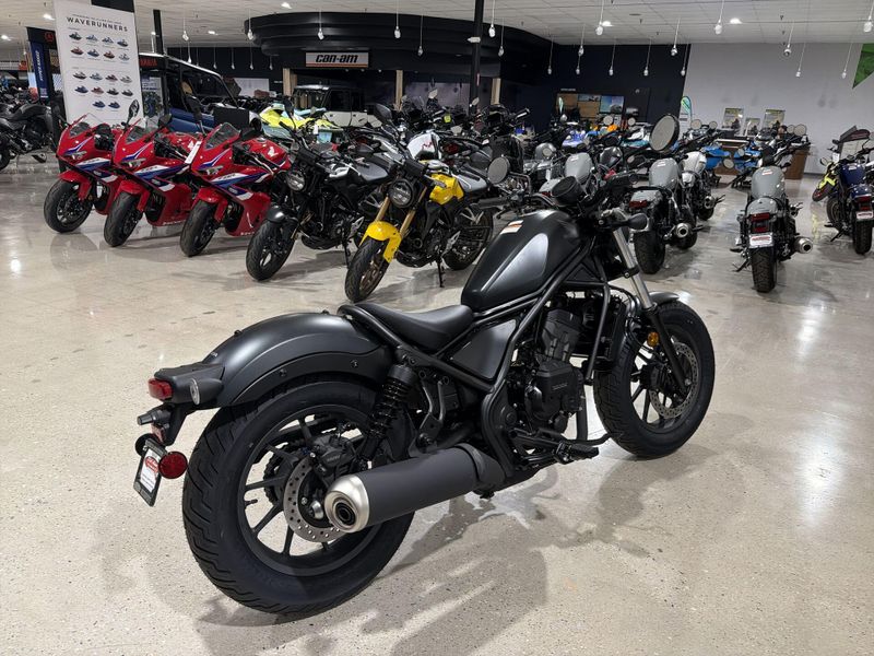 New 2026 Honda REBEL 300 ABS Image 17