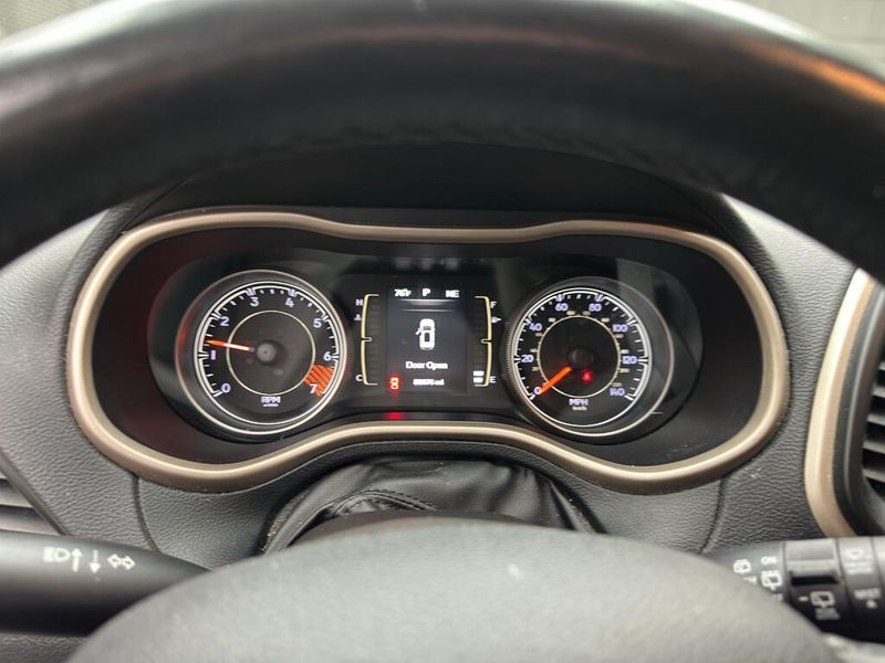 Used 2015 Jeep Cherokee LatitudeImage 9