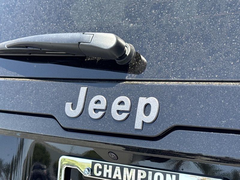 New 2026 Jeep Cherokee Limited 4x4