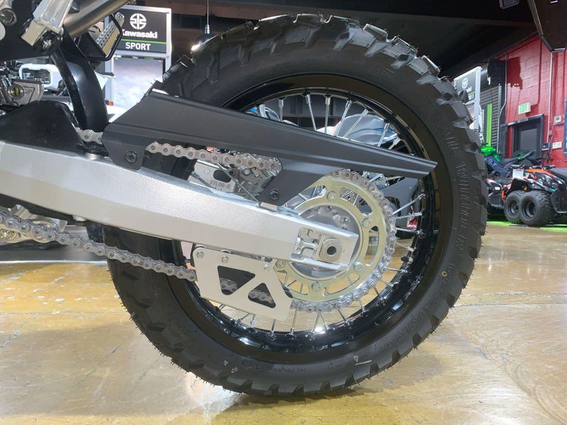 New 2025 Suzuki DR-Z4S Image 11